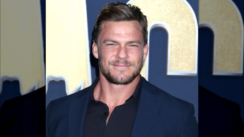 Alan Ritchson smiling