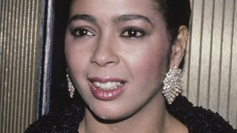 Irene Cara looking glamorous