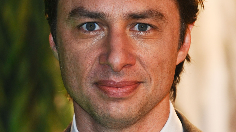 Zach Braff posing