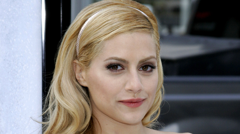 Brittany Murphy posing
