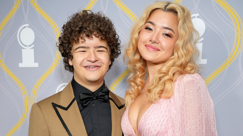Gaten Matarazzo and Lizzy Yu smiling