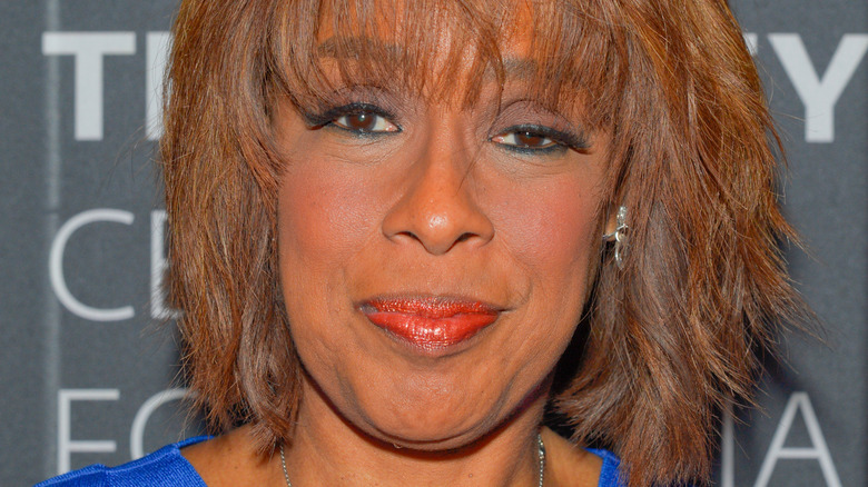 Gayle King posing