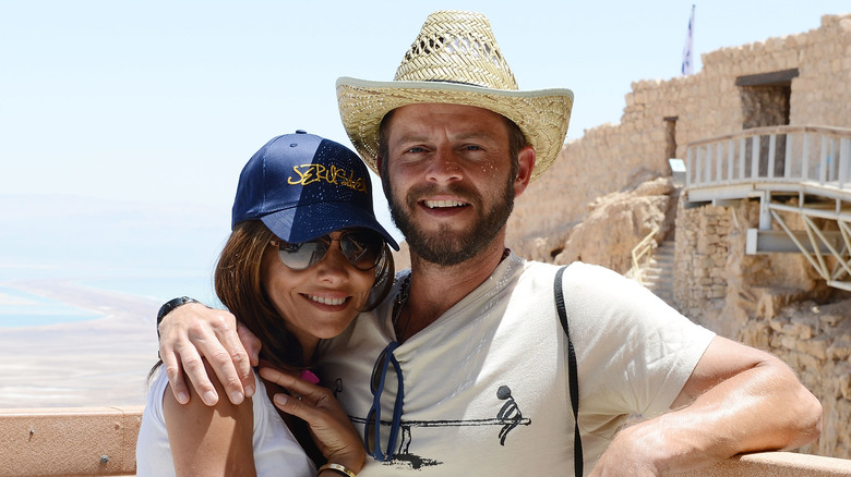 Vanessa Marcil Carmine Giovinazzo straw hat