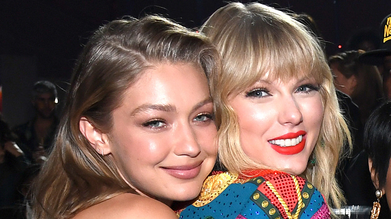 Gigi Hadid hugging Taylor Swift