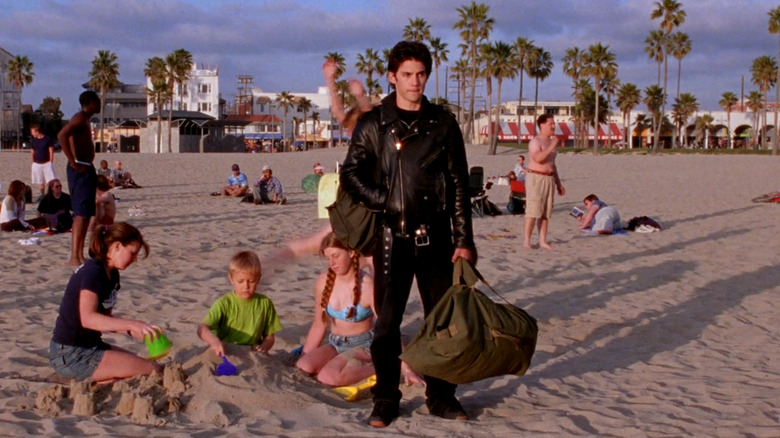 Jess Mariano (Milo Ventimiglia) on Venice Beach in "Here Comes the Son"