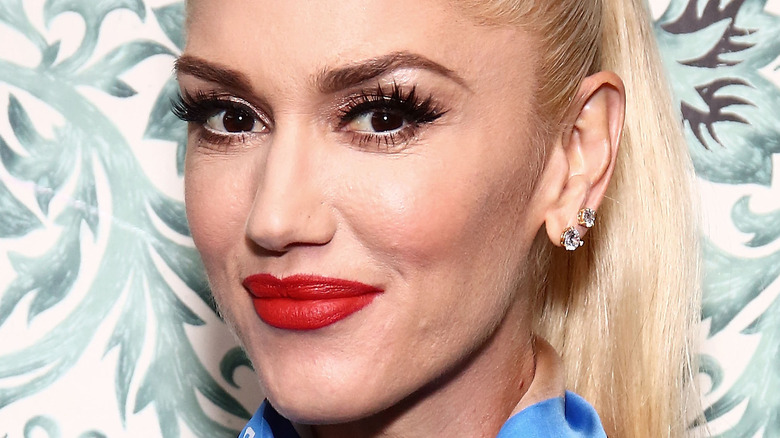 Gwen Stefani smiling