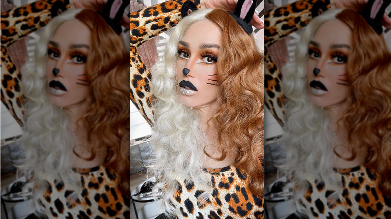 Gwen Stefani wearing her Halloween costume