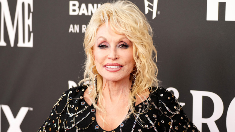 Dolly Parton smiling