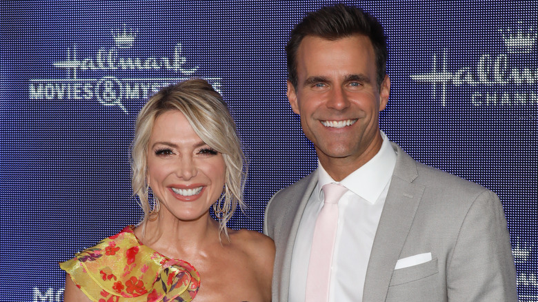 Debbie Matenopoulos and Cameron Mathison smiling