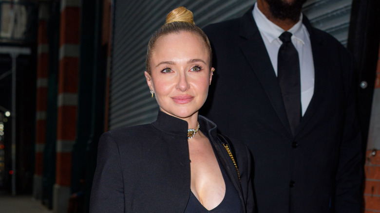 Hayden Panettiere entering a book signing in an all-black outfit in 2026