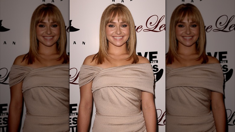 Hayden Panettiere 2009 Whaleman Foundation Benefit bangs