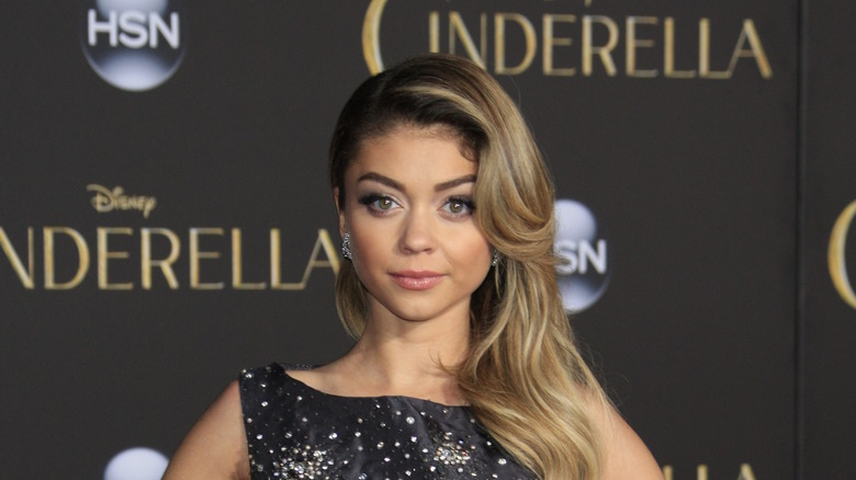 Sarah Hyland posing