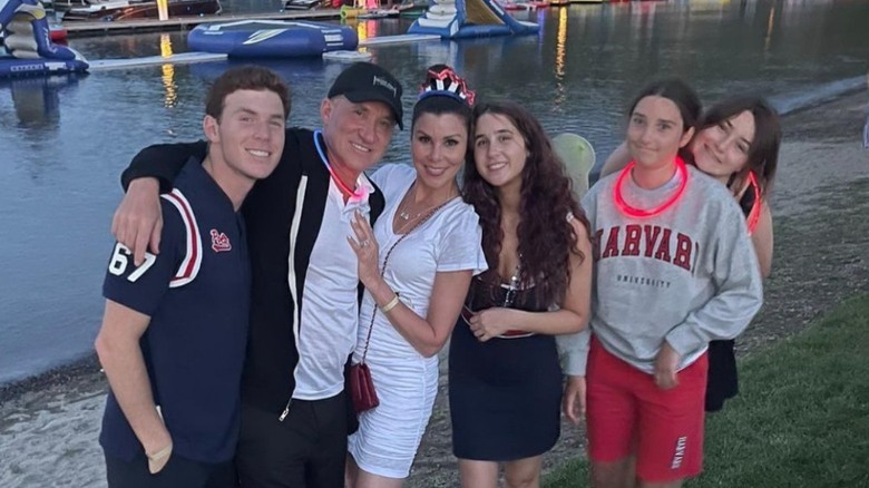 Nicky Dubrow, Terry Dubrow, Heather Dubrow, Max Dubrow, Coco Dubrow, and Kat Dubrow posing for family photo