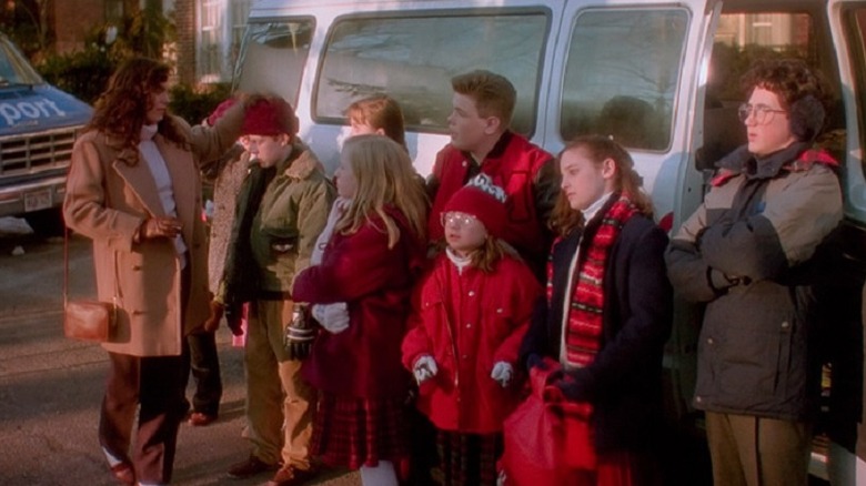 Kristin Minter as Heather McCallister with Home Alone cast