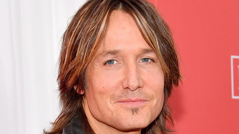 Keith Urban at an event 