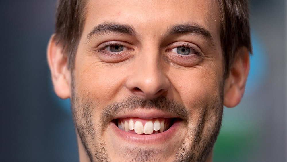 Derick Dillard on Extra in 2014
