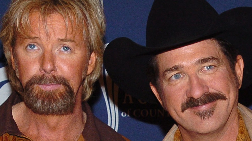 Brooks & Dunn at awards ceremony 