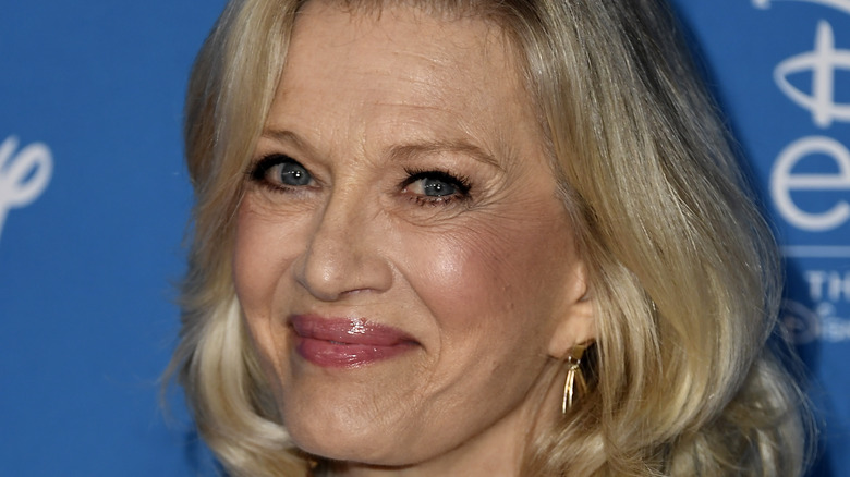 Diane Sawyer grinning