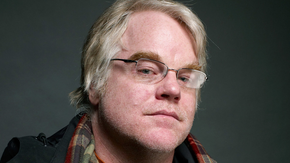 Philip Seymour Hoffman posing for a photo