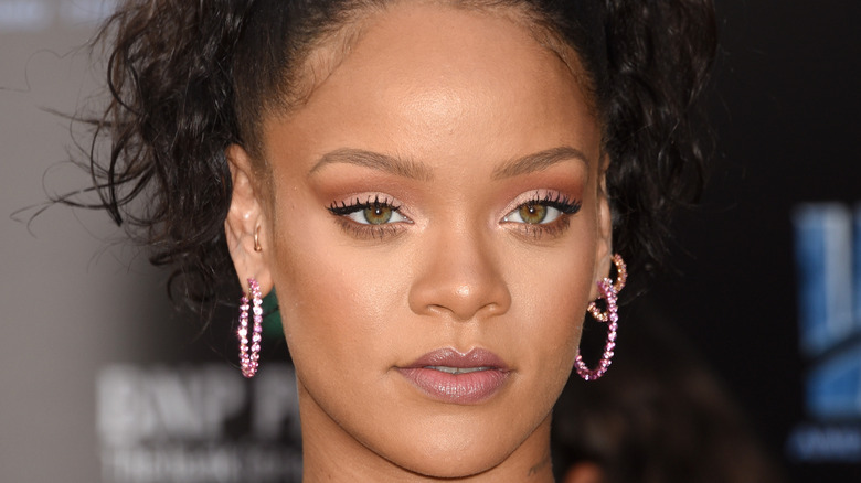 Rihanna red carpet