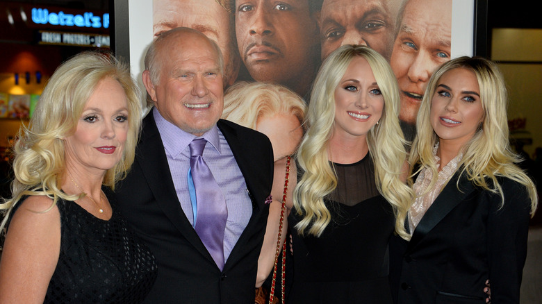 Smiling Terry Bradshaw, wife Tammy and his daughters Erin and Rachel at "Father Figures" 2017