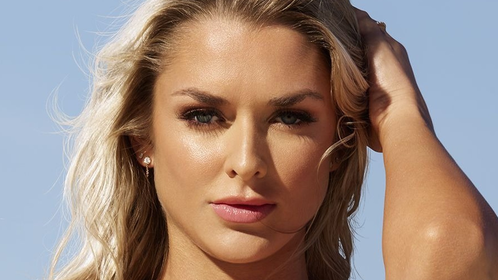 Here's How The Siesta Key Cast Helped Kelsey Owens Through This Tough