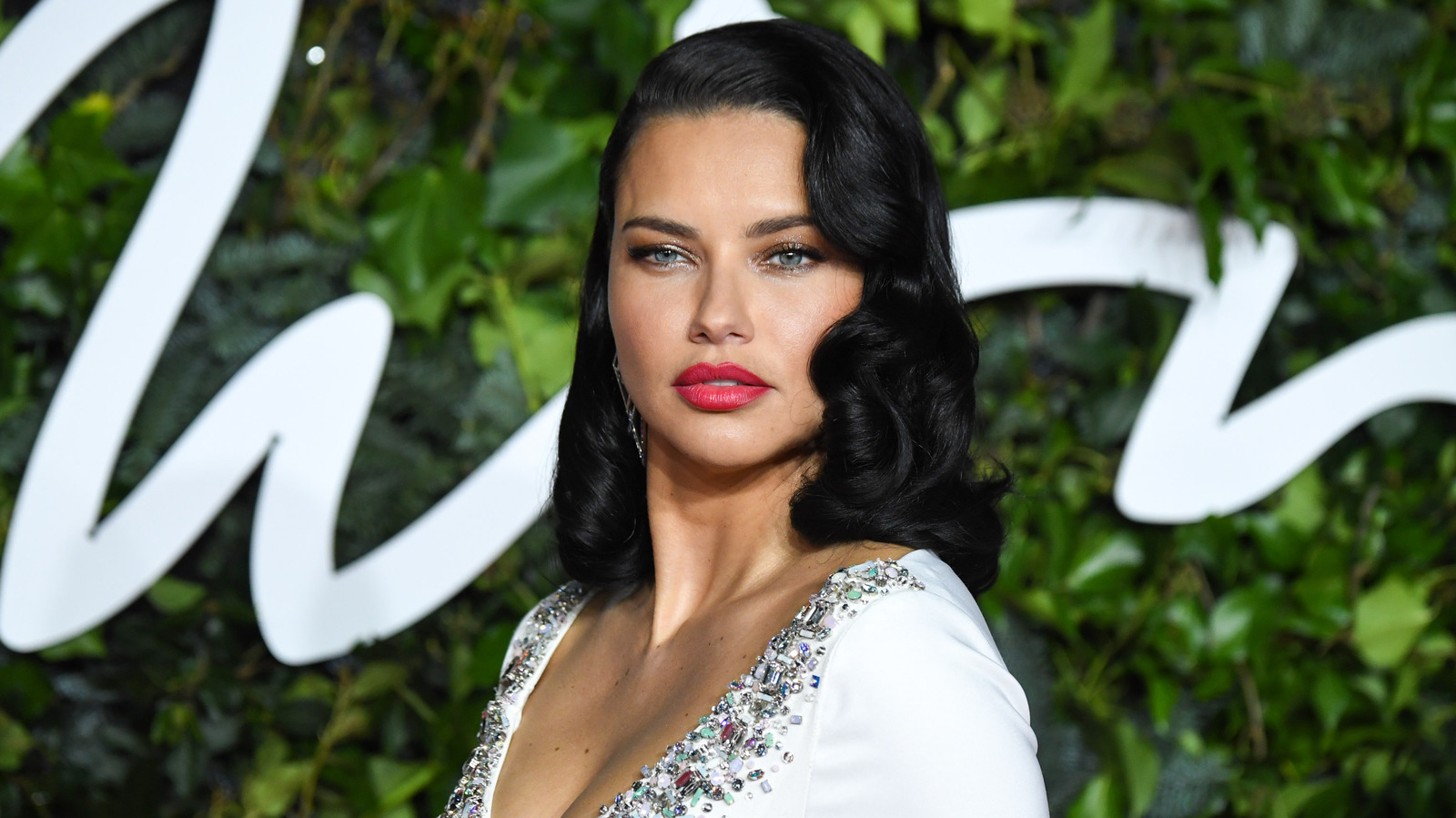 Here s What Adriana Lima Looks Like Without Makeup