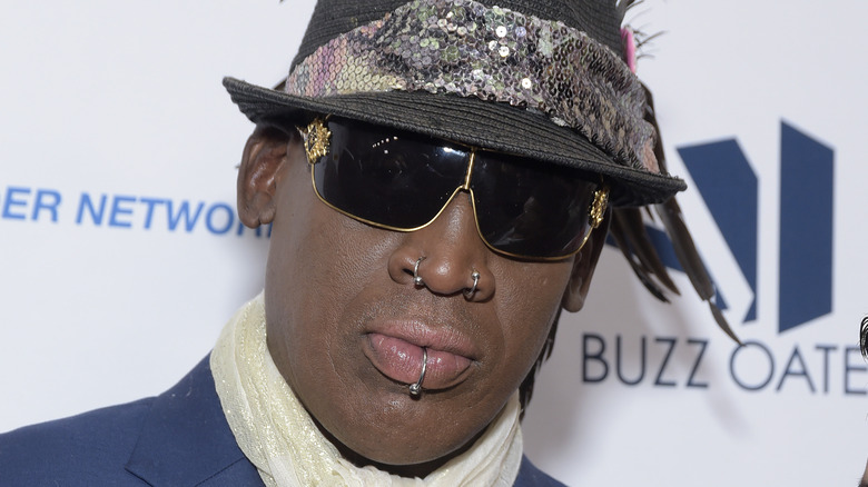 Dennis Rodman posing
