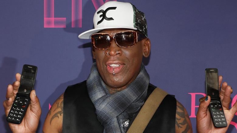 Dennis Rodman posing