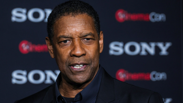 Denzel Washington, pouting