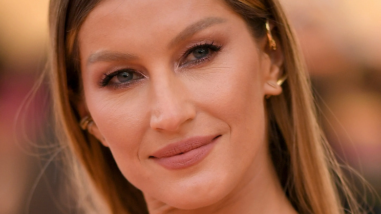 Gisele Bündchen subtle smile