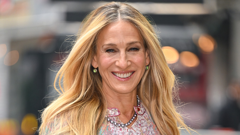 Sarah Jessica Parker smiling