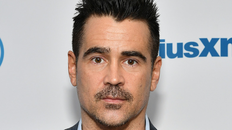 Colin Farrell posing
