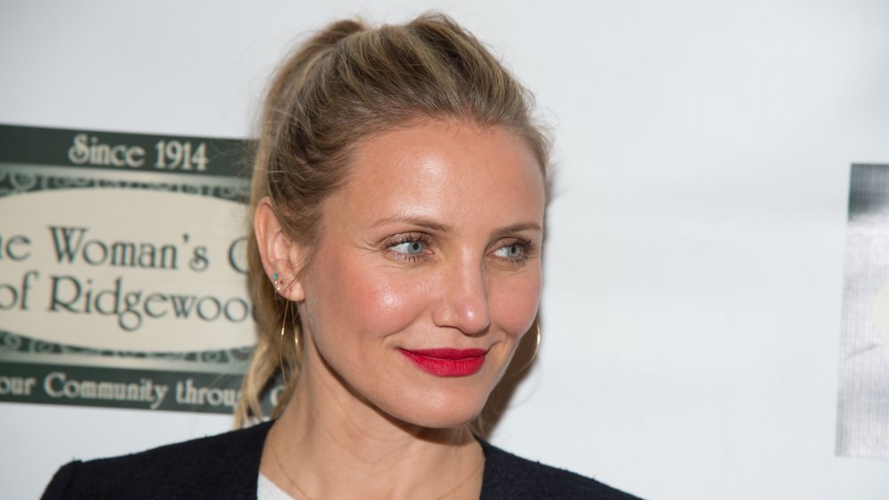 Cameron Diaz Visits the Woman's Club of Ridgewood