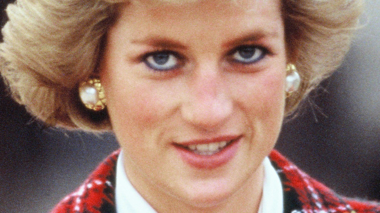 Princess Diana at event 