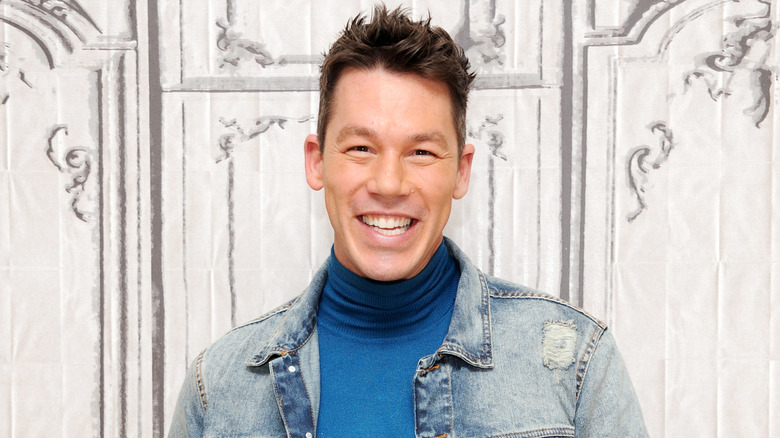 David Bromstad smiling