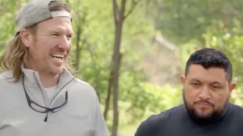 Chip Gaines and Saul "Shorty" Scanchez in an episode of Fixer Upper