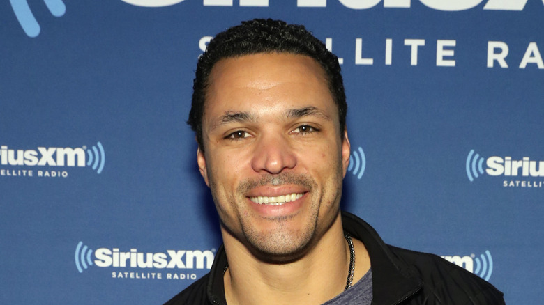 tony gonzalez super bowl li sirius xm