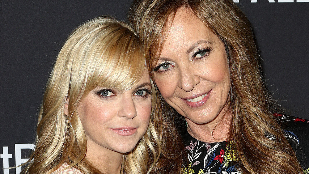 Allison Janney & Anna Faris 