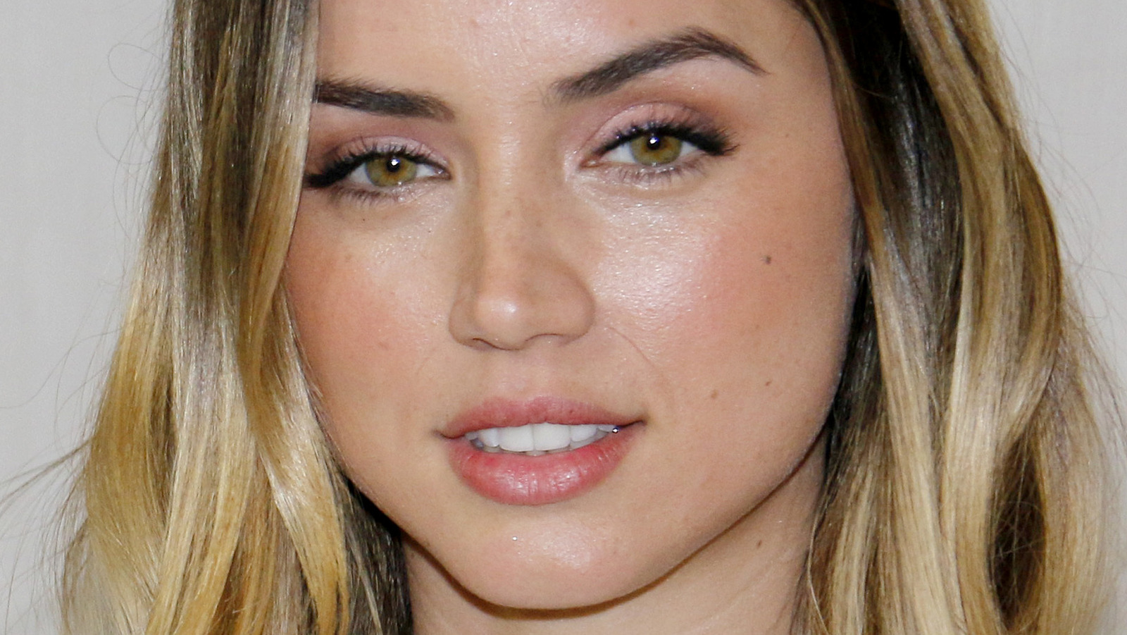 How Ana De Armas Prepared To Play Marilyn Monroe