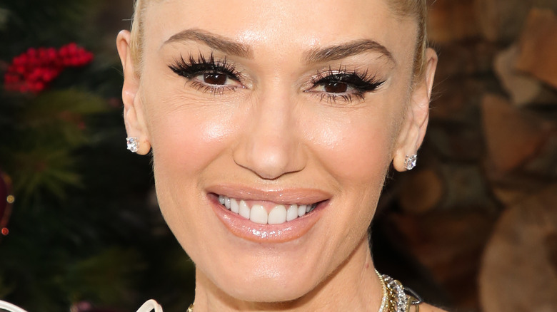 Gwen Stefani, 2020 photo, smiling, her hair up