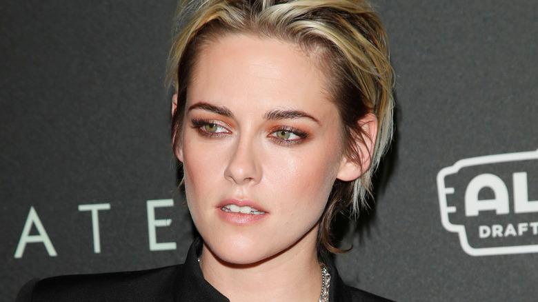 Kristen Stewart green eyes