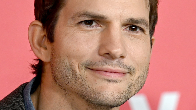 Ashton Kutcher smile 