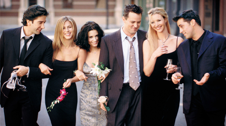 Friends cast poses for promo picture