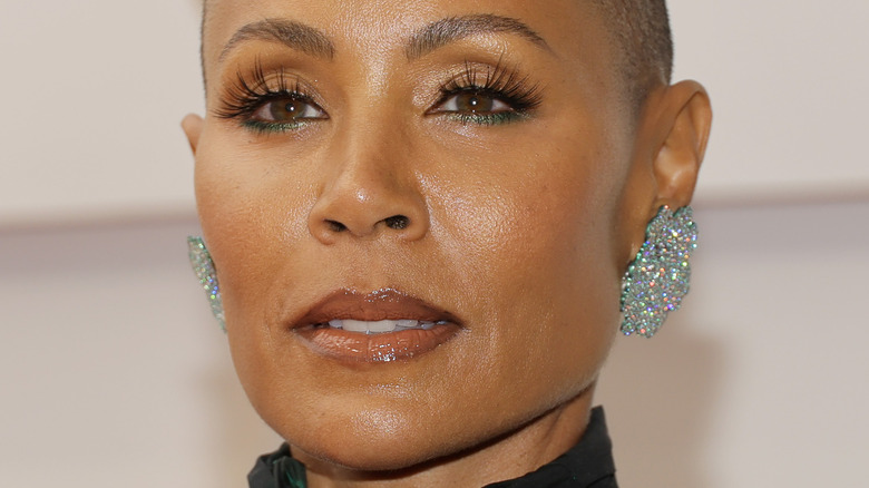 Jada Pinkett Smith posing