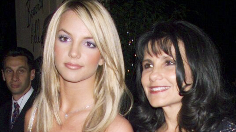 Britney Spears and Lynne Spears red carpet