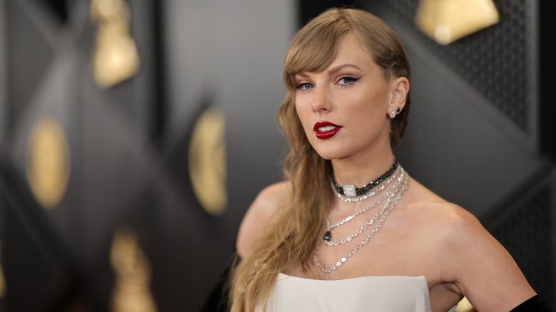 Taylor Swift smiling