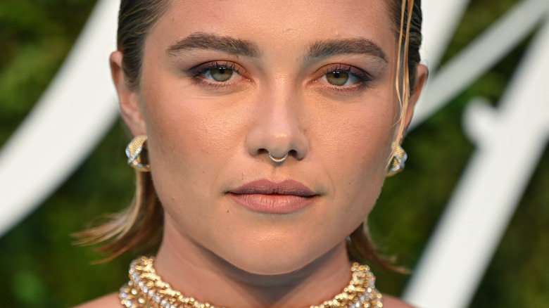 Florence Pugh posing