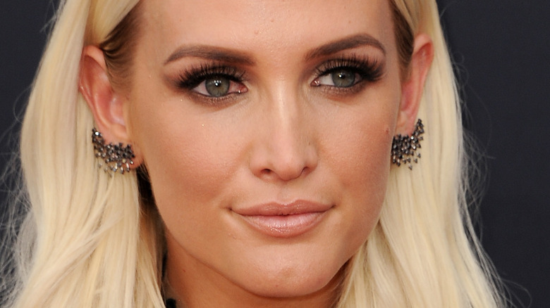 Ashlee Simpson smile 