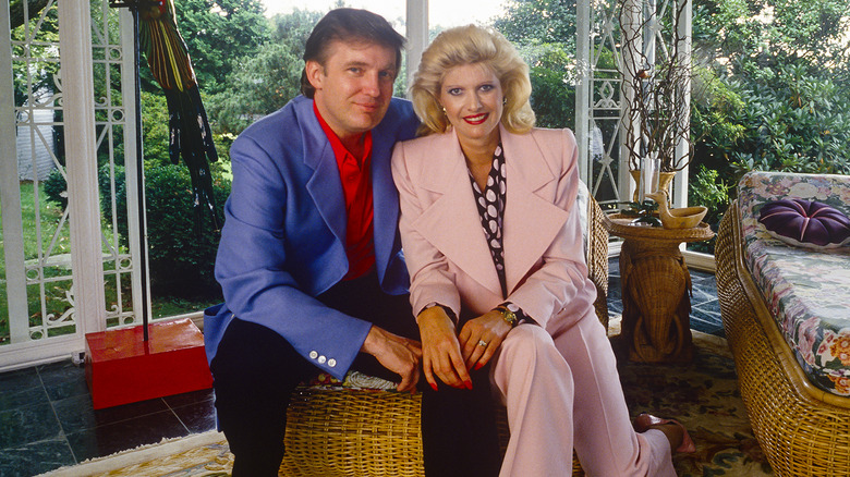 Donald Trump and Ivana Trump posing